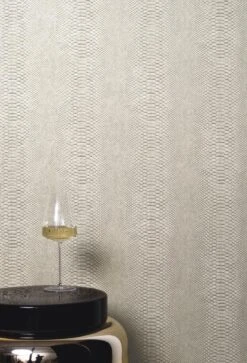 Dieter Langer Tapete Vlies Schlange Creme Metallic 58840 5 Dieter Langer Tapete Vlies Schlange Creme Metallic 58840 -Dekor Verkauf Dieter Langer Tapete Vlies Schlangenhaut creme M 1
